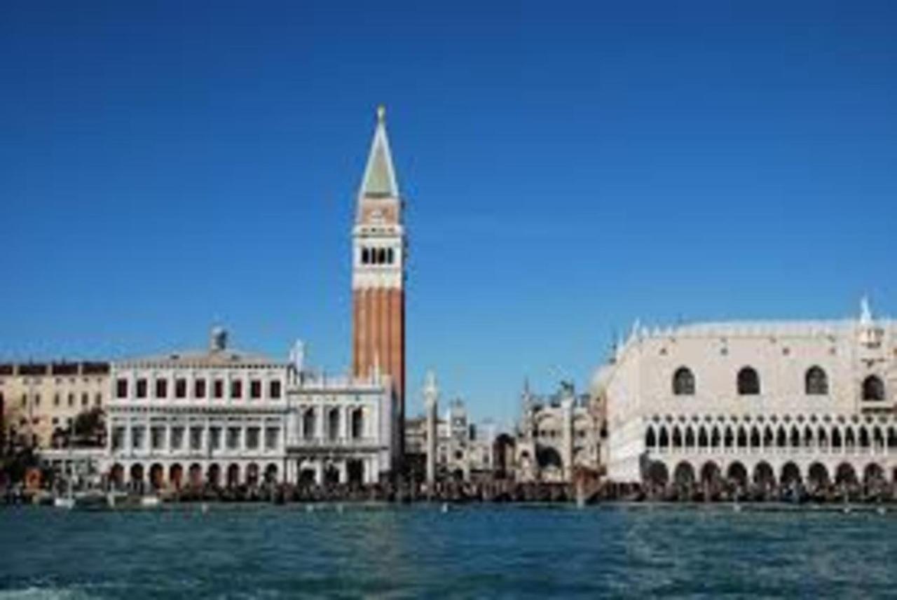 Residenza Leon D'Oro Veneza Exterior foto